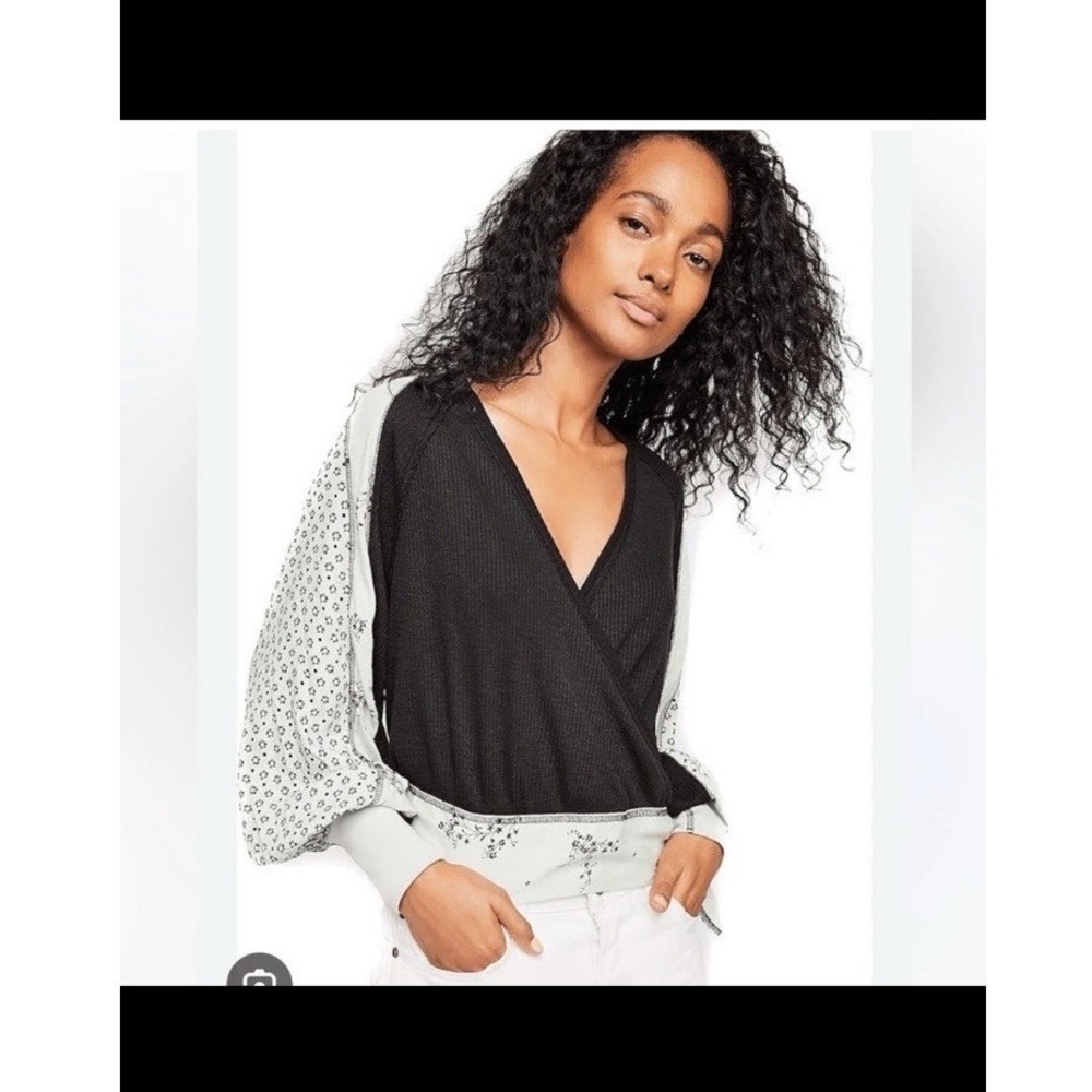 Free People Auxton Top Black Green Thermal Wrap BOHO Chic Side Tieโ Size Medium
